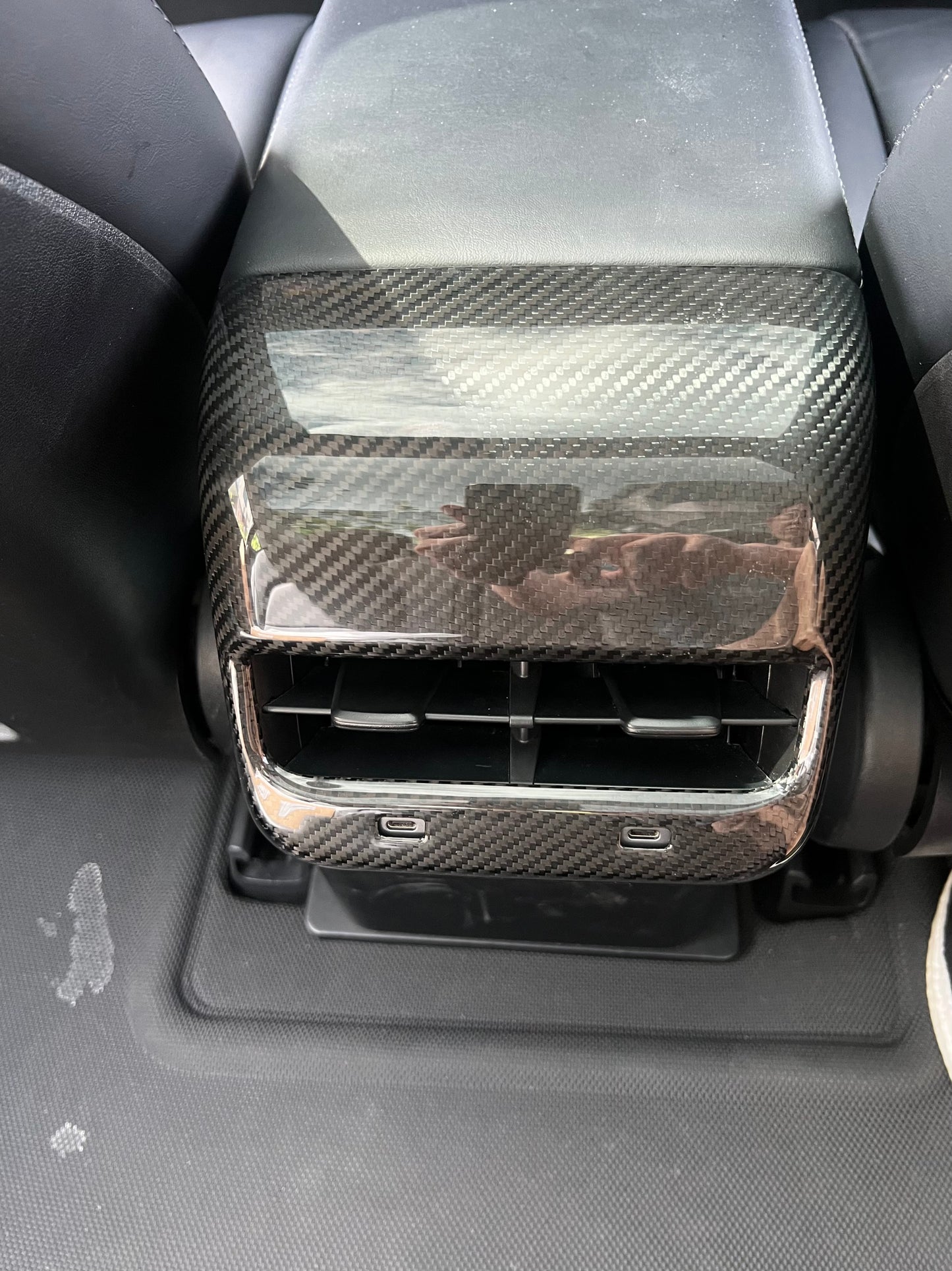 Model 3/Y Gloss Carbon Fiber Rear Air Vent Cover