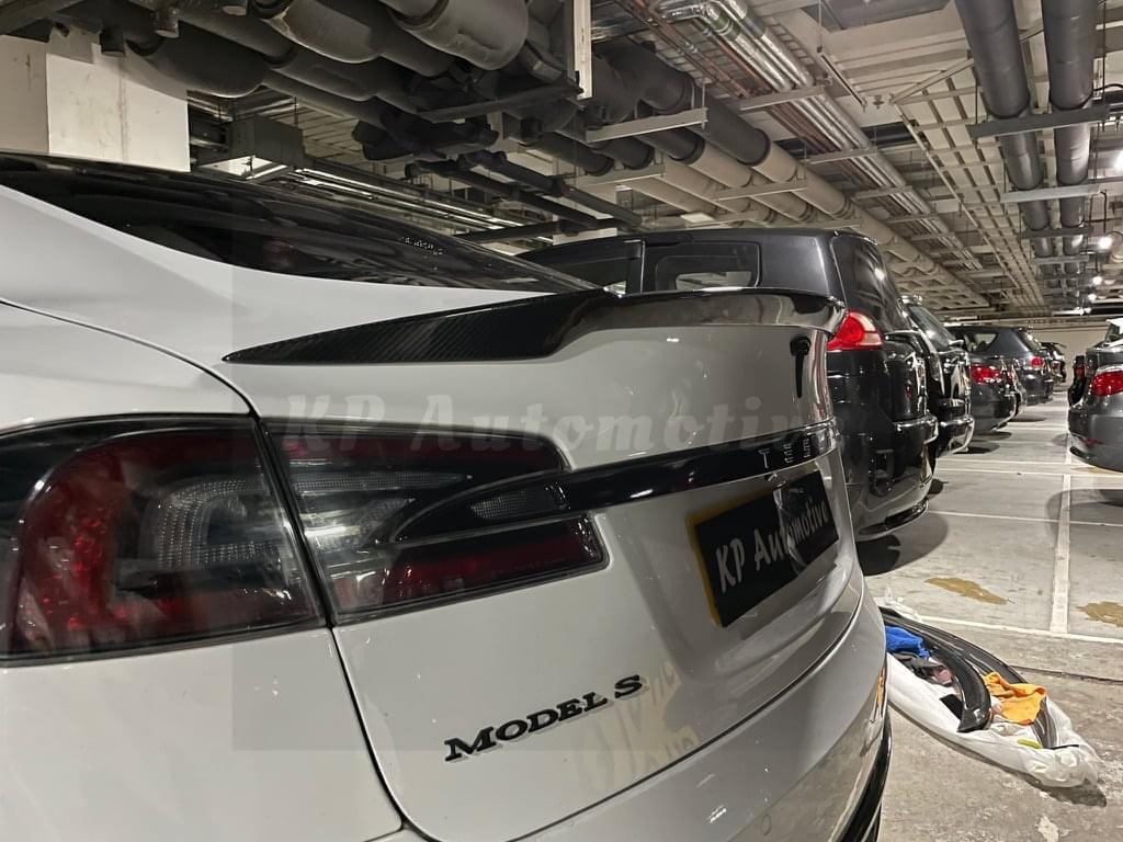 RZ Style Spoiler - Tesla Model S